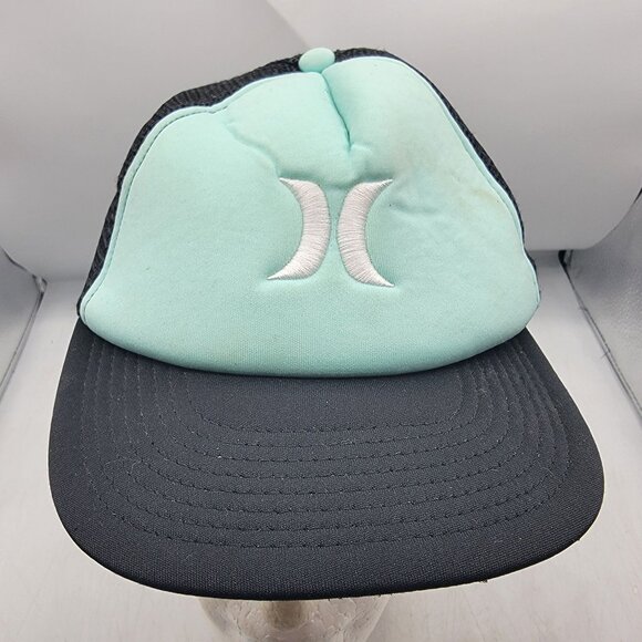 Hurley Youth Blue Black Trucker Hat Cap Adjustable Casual Outdoors Comfort - Picture 1 of 9